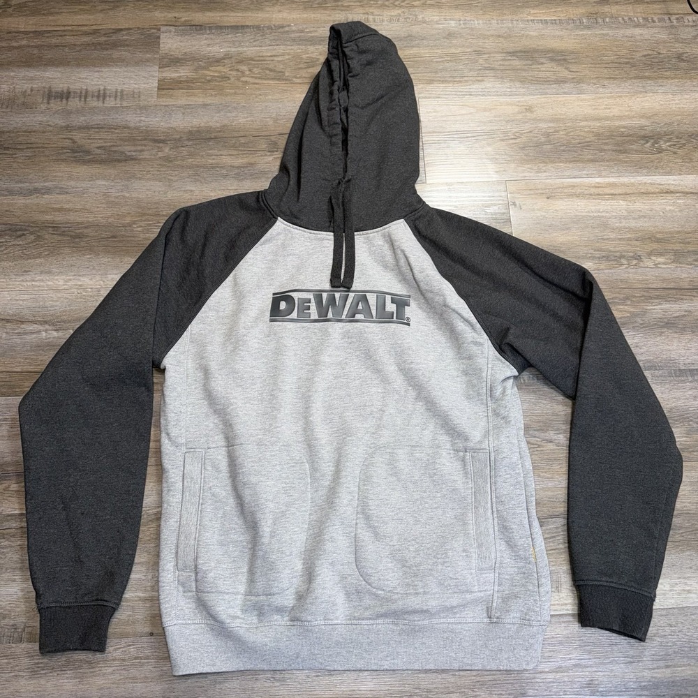 DEWALT Logan Heavy-Duty Work Hoodie Mens XL Two-Tone Gray Raglan-Sleeve Design
